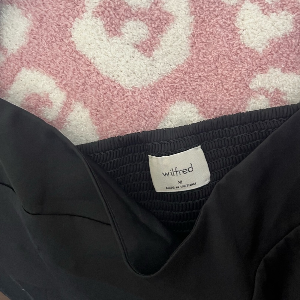 Aritzia Fate Blouse - image 4